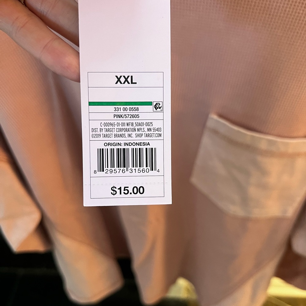 Pink pullover top - Picture 3 of 4